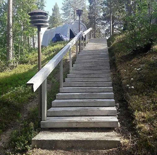 At Huskies Farm 度假居